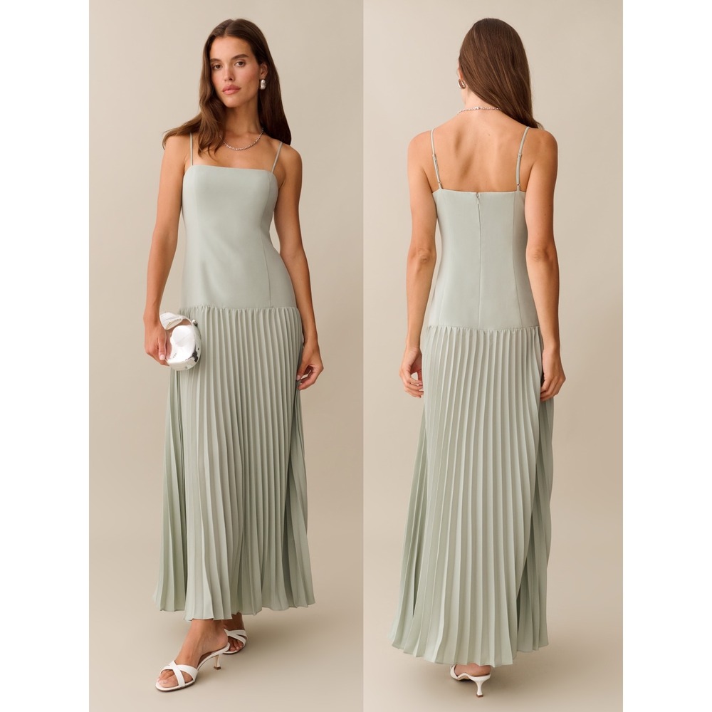 NWT Kourt Zephyra Pleated Maxi Dress in Light Sage Green - Size 12